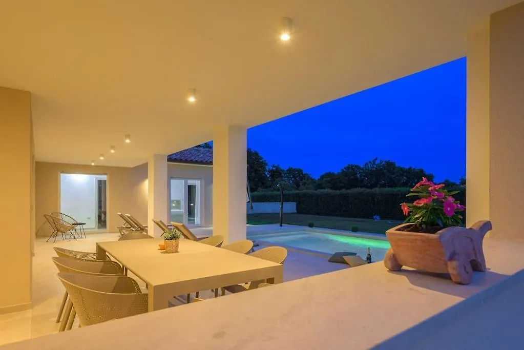 Villa Maja By Istrialux Orbanici Croatia