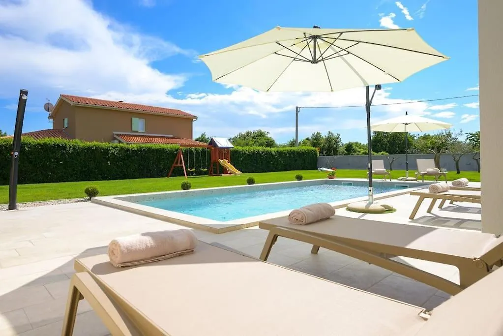 Villa Maja By Istrialux Orbanici Croatia